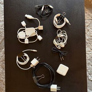 Multiples Black and White Charging Cable Collection